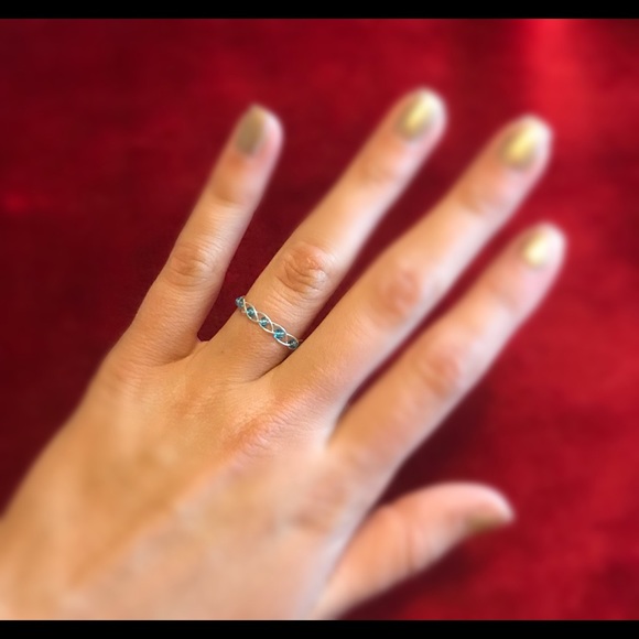 Adjustable ring - Picture 2 of 2